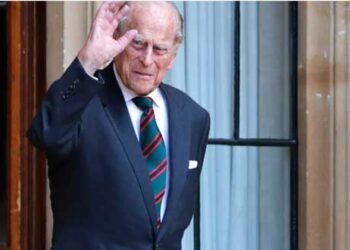 Πέθανε ο πρίγκιπας Φίλιππος, σύζυγος της βασίλισσας Ελισάβετ