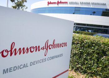 Κορωνοϊος -Johnson & Johnson: Καθυστερεί τη διανομή των εμβολίων στην Ευρώπη