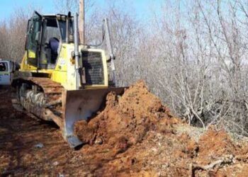 Ολοκληρώθηκαν οι εργασίες διάνοιξης και συντήρησης δρόμου που οδηγεί στα φώτα Εμποδίων του Αεροδρομίου Καστοριάς