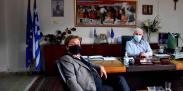 Συνάντηση του Αντιπεριφερειάρχη Φλώρινας Ιωάννη Κιοσέ με την Πρόεδρο του Αγροτικού Συλλόγου Δήμου Αμυνταίου Διαμάντω Κρητικού