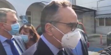 Ο Αν. υπουργός Υγείας Βασίλης Κοντοζαμάνης μετά τη σύσκεψη στο Μαμάτσειο – Εξετάζονται όλα τα σενάρια για την αποσυμπίεση του νοσοκομείου-VIDEO