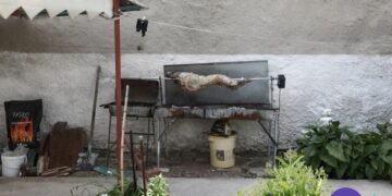 Θεσσαλονίκη: Ψήσιμο του οβελία από μακριά, με… wi-fi