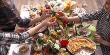 Όλα όσα πρέπει να ξέρουμε για το πασχαλινό τραπέζι – Οδηγίες του ΕΦΕΤ για την ασφάλεια των τροφίμων
