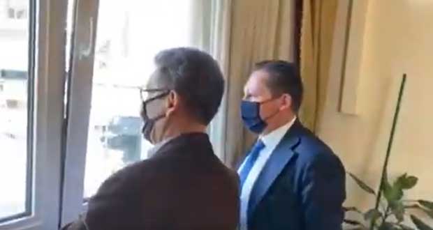 Η επική αντίδραση του Στέλιου Πέτσα για τη δήλωση Άδωνι Γεωργιάδη και το “βαθούλωμα” της πλατείας Κοζάνης -VIDEO