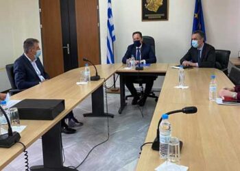 Κοζάνη: Ξεκίνησε η σύσκεψη Πέτσα με δημάρχους της περιοχής στην Περιφέρεια Δ. Μακεδονίας-Θα ακολουθήσει συνάντηση με επαγγελματικούς φορείς