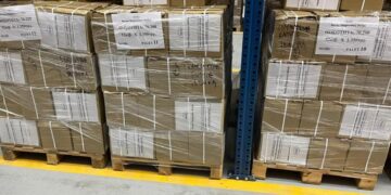 Παρελήφθησαν 1 εκατ. self test – Από αύριο η διανομή στα φαρμακεία – Δείτε φωτογραφίες