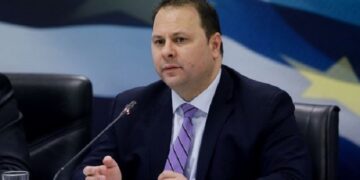 Σταμπουλίδης: Θα επιτρέπεται η διαδημοτική μετακίνηση από την επόμενη βδομάδα -Χωρίς sms στα καταστήματα εστίασης