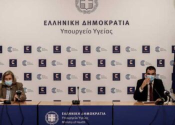 Κορωνοϊός: Μ. Τρίτη ανοίγουν τα ραντεβού για την ηλικιακή ομάδα 30-39 και Μ. Πέμπτη για 40-44 – Οσοι εμβολιάζονται με AstraZeneca μπορούν να επιταχύνουν τη δεύτερη δόση