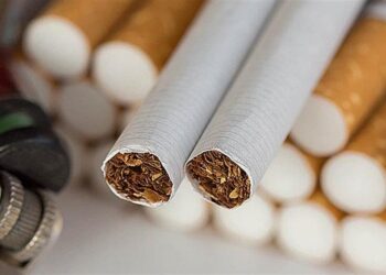 Οι Ελληνες καπνίζουν περισσότερο στην πανδημία!