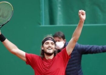 Τσιτσιπάς – Ρούμπλεφ 2-0: Πρίγκιπας στο Μόντε Κάρλο ο Στέφανος