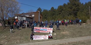 Πραγματοποιήθηκε η πεζοπορία διαμαρτυρίας για την ανεξέλεγκτη εγκατάσταση ανεμογεννητριών στο Βέρμιο