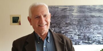 ΕΝΑ ΠΑΓΚΟΣΜΙΟ ΦΑΙΝΟΜΕΝΟ. Ο τυφλός βοσκός που ζει στα Γρεβενά και γνωρίζει από στήθους τα βιβλία της Καινής Διαθήκης!