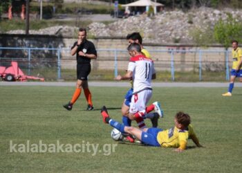 Φάσεις και γκολ από το παιχνίδι της Κοζάνης στα Μετέωρα