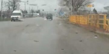 Πτολεμαΐδα: VIDEO από το χαλάζι που έπεσε πριν από λίγο