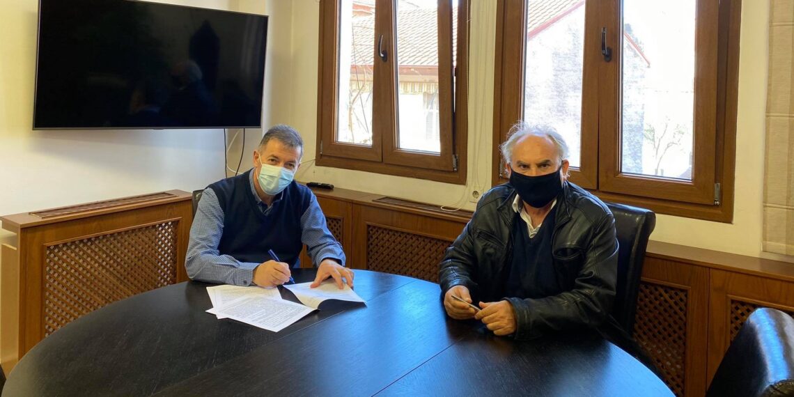 Υπεγράφη η σύμβαση έργου «Εσωτερική αποχέτευση Τ.Κ Σκλήθρου Δήμου Αμυνταίου»- Δελτίο Τύπου