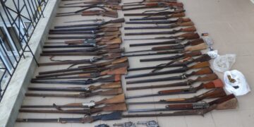 Ολόκληρο οπλοστάσιο είχε 59χρονος σε περιοχή της Ημαθίας – Είχε στην κατοχή του 47- κυνηγετικά όπλα,  -3- περίστροφα και -238- φυσίγγια