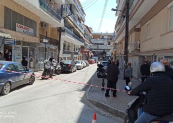 Πτολεμαΐδα: ΣΟΚ – Άνδρας φέρεται να σκότωσε τη μητέρα του και έπειτα να αυτοκτόνησε