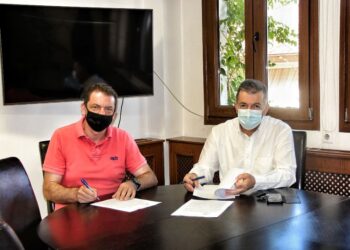 Υπογραφή Σύμβασης Έργου ”Προμήθεια και τοποθέτηση προκατασκευασμένου εκθετηρίου κρασιού και αγροτικών προϊόντων με συνοδό εξοπλισμού”   από τον Δήμο Αμυνταίου