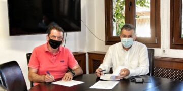 Υπογραφή Σύμβασης Έργου ”Προμήθεια και τοποθέτηση προκατασκευασμένου εκθετηρίου κρασιού και αγροτικών προϊόντων με συνοδό εξοπλισμού”   από τον Δήμο Αμυνταίου