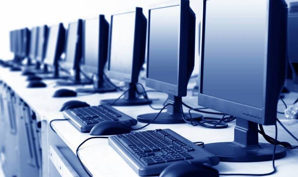 3,1 εκ. ευρώ για την αναβάθμιση του σχολικού εξοπλισμού στη Δ. Μακεδονία- Με συγχρηματοδότηση από το Ευρωπαϊκό Ταμείο Περιφερειακής Ανάπτυξης (ΕΤΠΑ)