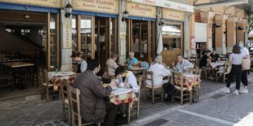 Επίδομα 534 ευρώ: Παρατείνονται οι αναστολές εργασίας για ευπαθείς ομάδες