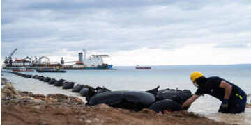 Ηλεκτρική Διασύνδεση Κρήτης – Πελοποννήσου: Η ολοκλήρωση ενός μεγάλου ευρωπαϊκού έργου σπάει την απομόνωση -Του Θοδωρή Καραουλάνη (euractiv.gr)