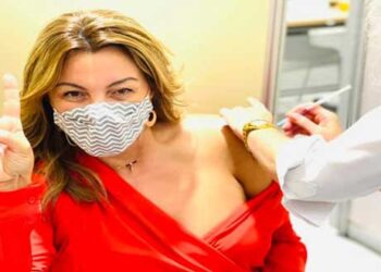Εμβολιάστηκε η Μαρία Αντωνίου – Το μήνυμά της στο facebook
