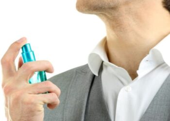 «Λουκέτο» και διαγραφή για e-shop που εμπορευόταν «μαϊμού» αρώματα