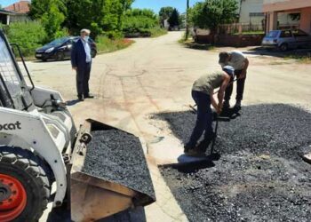 Από την Ασβεστόπετρα ξεκίνησαν οι εργασίες για την επισκευή φθορών στην άσφαλτο στο οδικό δίκτυο του Δήμου Εορδαίας