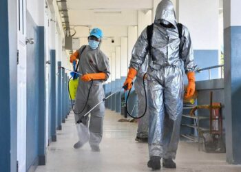 Τι προβλέπουν οι ειδικοί για την πανδημία το φθινόπωρο και τον χειμώνα – Θα έχουμε νέο κύμα;