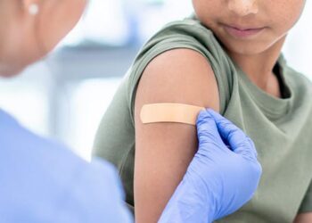 Κικίλιας: Στο τραπέζι ο εμβολιασμός των παιδιών πριν την έναρξη της σχολικής χρονιάς