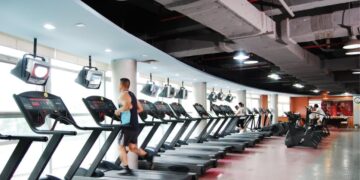 Γεωργιάδης: 31 Μαΐου ανοίγουν τα γυμναστήρια για όλους – Τι είπε για το όριο ατόμων σε γάμους και δεξιώσεις