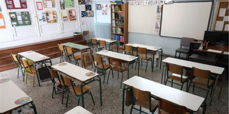 Ποια τμήματα σχολείων παραμένουν κλειστά στη Δυτική Μακεδονία λόγω  covid