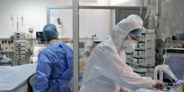 Τζανάκης : Ποιες περιοχές και πότε θα πρασινίσουν -Τι προβλέπει το μαθηματικό μοντέλο για τον επόμενο μήνα