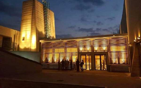 Κοβεντάρειος Βιβλιοθήκη: Συνέδριο για τα 200 χρόνια από το ’21! “Ο επαναπροσδιορισμός του Ελληνικού Έθνους μετά τον 19ο αιώνα, σε σχέση με τα Βαλκάνια και τον υπόλοιπο Ευρωπαϊκό χώρο. Ρήξεις και συνέχειες”