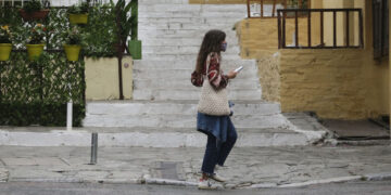 Γεωργιάδης: Πότε θα καταργηθεί εντελώς η νυχτερινή απαγόρευση – Τι είπε για τους γάμους και τις δεξιώσεις
