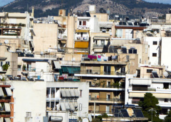 Ανατροπή με τα ενοίκια στην εφορία: Υποχρεωτικά ηλεκτρονικά η πληρωμή τους