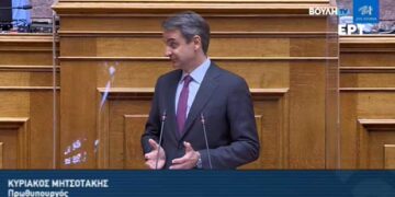 Μητσοτάκης: «Μετάβαση με τρόπο ήπιο και διασφαλίζοντας θέσεις απασχόλησης και σημαντικούς πόρους»-	Ο πρωθυπουργός από τη Βουλή για την απολιγνιτοποίηση σε Δ. Μακεδονία-Μεγαλόπολη (VIDEO)