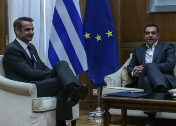 Έρευνα Opinion Poll: Κυριαρχία Μητσοτάκη έναντι Τσίπρα – Στο 17,4% η διαφορά της ΝΔ από τον ΣΥΡΙΖΑ