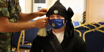 Μία φορά Εύζωνας, για πάντα Εύζωνας – Το pontosnews.gr στην Προεδρική Φρουρά συναντά δύο από τους Πόντιους Εύζωνες στο Μνημείο του Άγνωστου Στρατιώτη (video, photos)