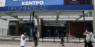 Γεωργαντάς: Αρχές Ιουνίου ανοίγει η πλατφόρμα για εμβολιασμό από 18-29 ετών