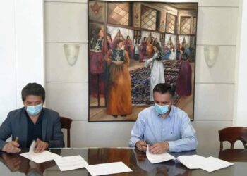 Υπεγράφη η Προγραμματική   Σύμβαση για την Πιστοποίηση του Καστοριανού Μελιού ως προϊόν Π.Γ.Ε. από τον Περιφερειάρχη Δυτικής Μακεδονίας Γιώργο Κασαπίδη