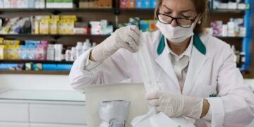 Self test: Τι ισχύει για ελεύθερους επαγγελματίες, αυτοαπασχολούμενους και νέες προσλήψεις