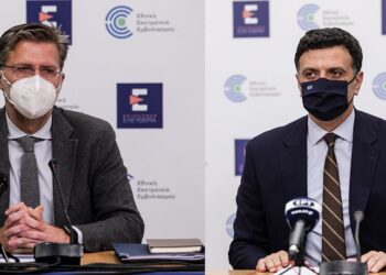 Άρση του lockdown: Κατάργηση SMS από 14/5, στις 00.30 η απαγόρευση κυκλοφορίας, ελεύθερες υπερτοπικές μετακινήσεις, κανονικά το λιανεμπόριο