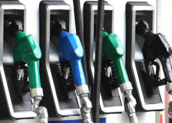 Ακριβότερες φέτος οι διακοπές -Αυξημένη 21% η τιμή της βενζίνης, γιατί εκτοξεύτηκε η τιμή