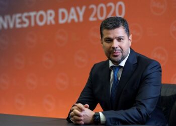 Τα νέα πλάνα της ΔΕΗ στη λιανική αγορά του ρεύματος