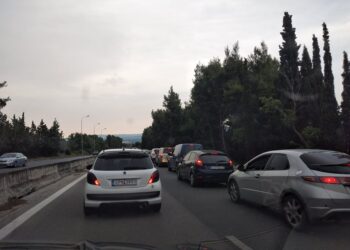 Απίστευτο μποτιλιάρισμα στην επιστροφή στην Θεσσαλονίκη από Χαλκιδική (φώτο)