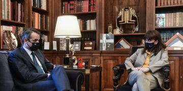 Μητσοτάκης για τα εμβόλια: «Διευκολύνσεις», όχι προνόμια – Να πείσουμε τους καχύποπτους να εμβολιαστούν