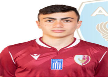 Στην προετοιμασία της Σλάβια Πράγας κλήθηκε ο Μιχάλης Βοριαζίδης της ΑΕΠ Κοζάνης