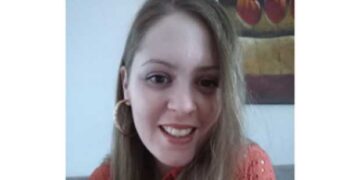 Μία ερώτηση δίχως μέλλον – Γράφει η Σταματία Γκαραλιάκου